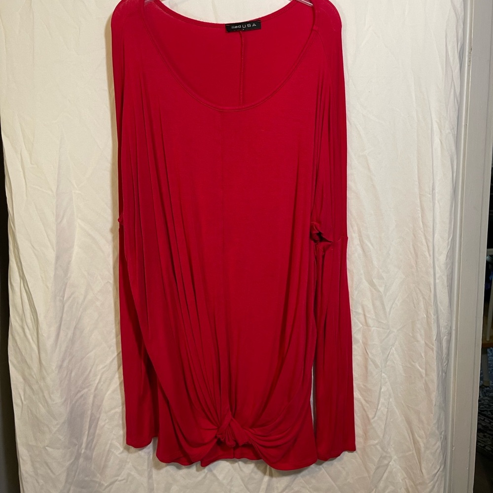 Knot Front Red iliad USA top